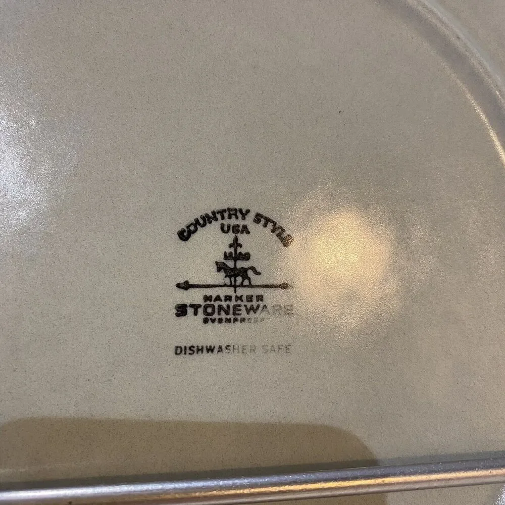 HARKER Stoneware Country Style USA Early Morn Dinner Plate 10